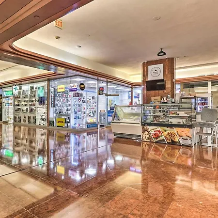 Waterfront High-Rise Condo - Miami Beach 5 Mi